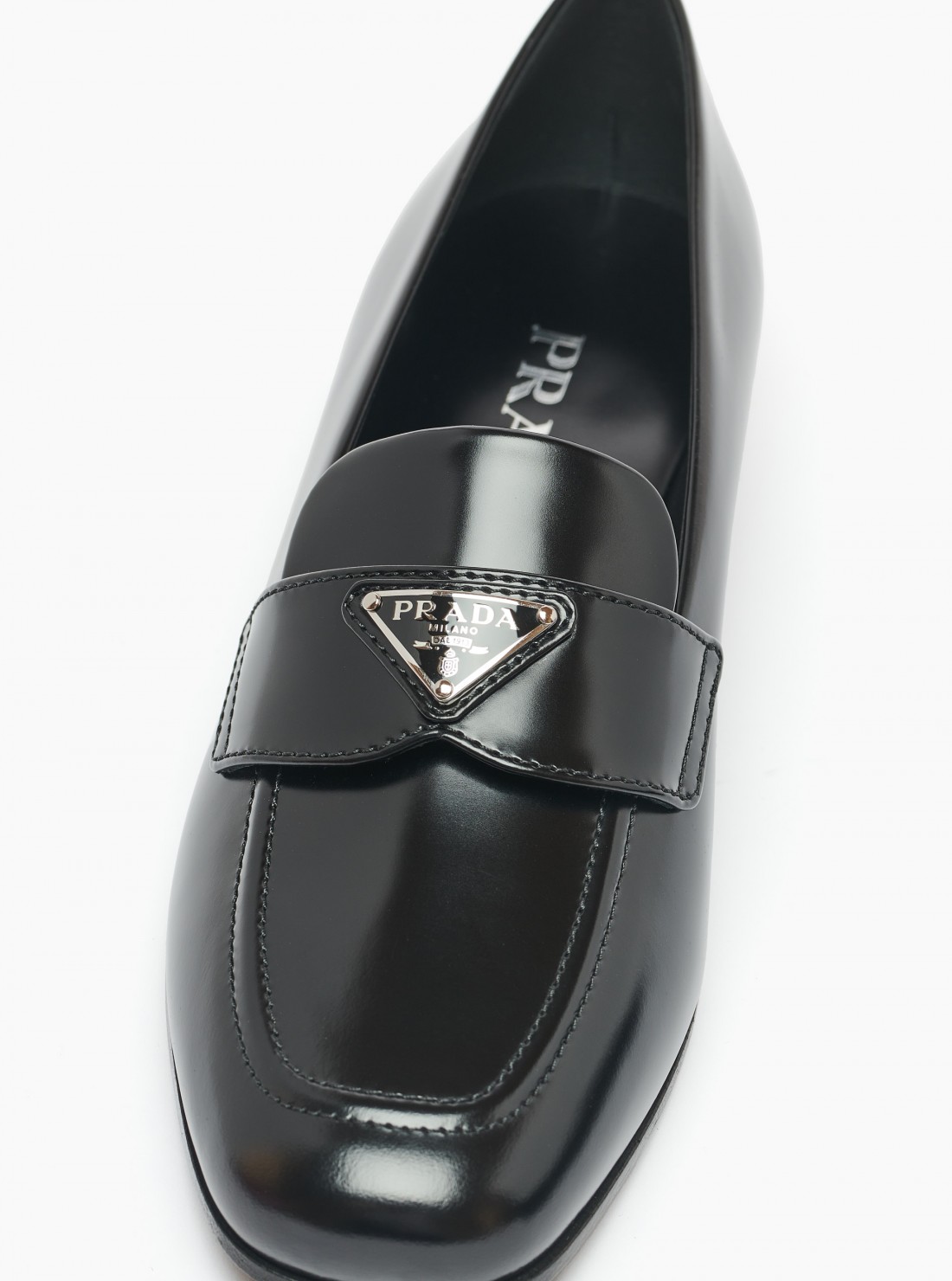 Brushed leather loafers